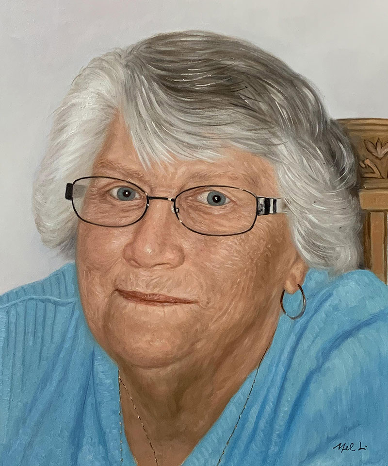 Personalized oil portrait of a lady with glasses